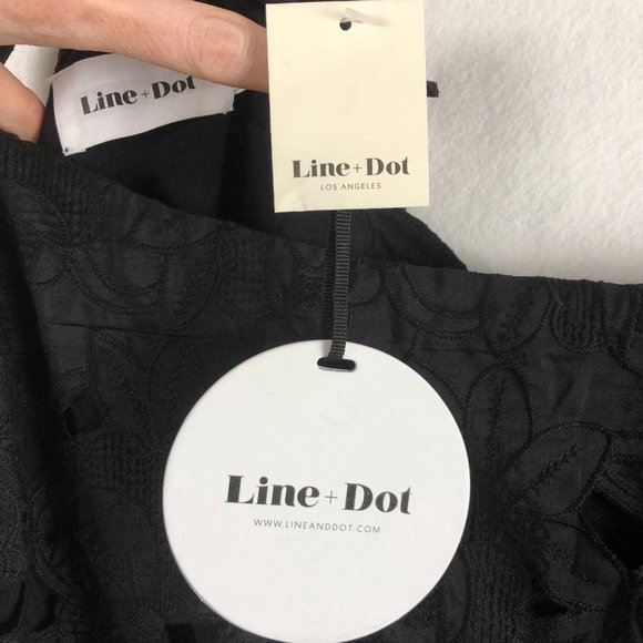 Line + Dot NWT Women's Small Black Floral Lace One Shoulder Asymmetrical Top - Picture 5 of 8